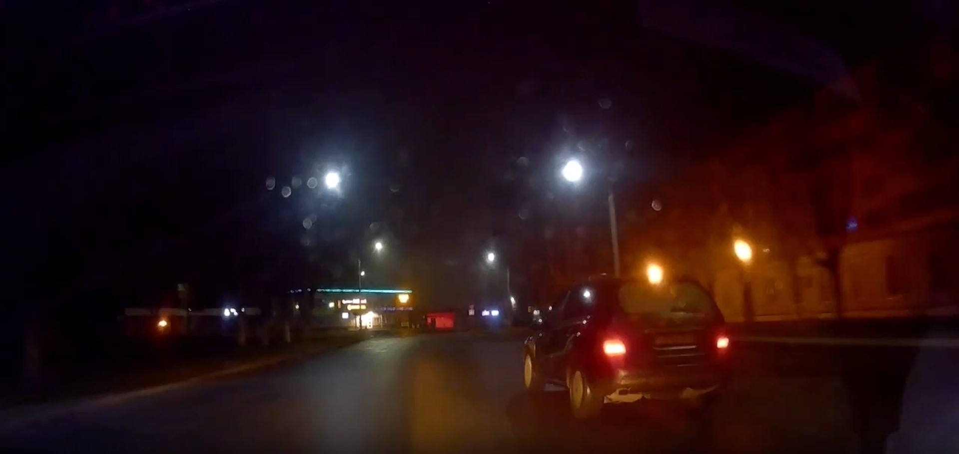 Штраф на 9000 рублей, “сутки” и без прав 5 лет. В Речице водитель хотел скрыться от ГАИ