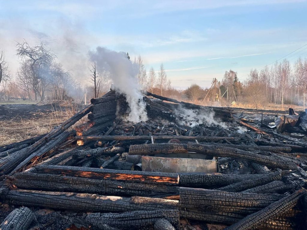 У вёсцы Жавуры Соржыцкага сельсавета ўчора згарэла хата