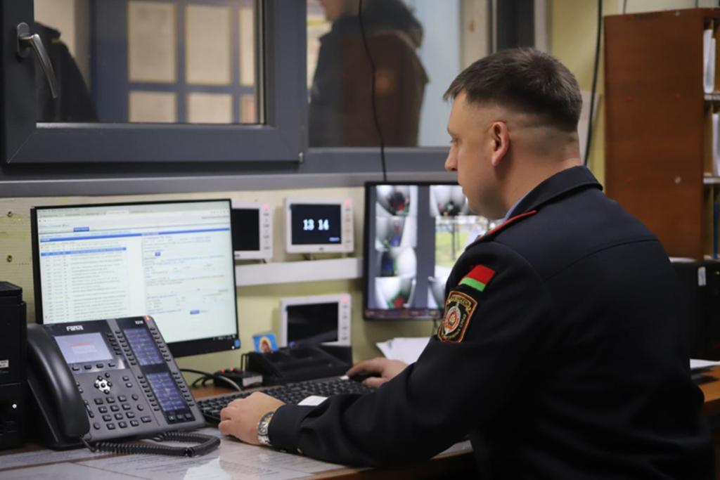 “Ошибся номером” – Милиция предупредила белорусов о “большой проблеме” с деньгами после такого сообщения