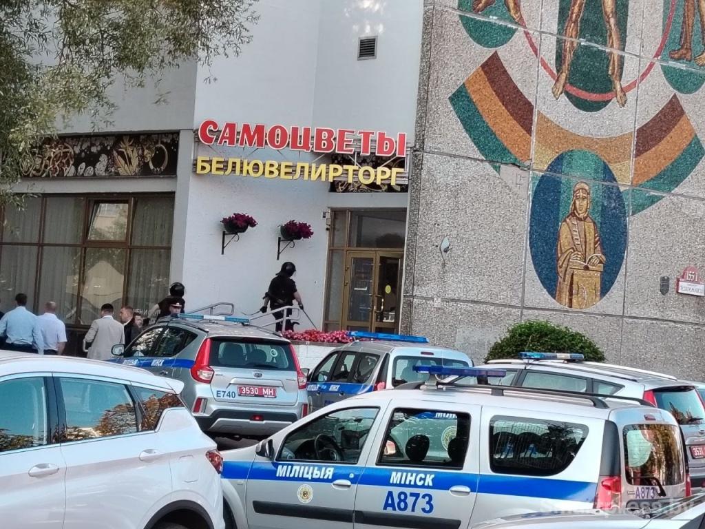 Сёння ў Мінску абрабавалі ювелірную краму